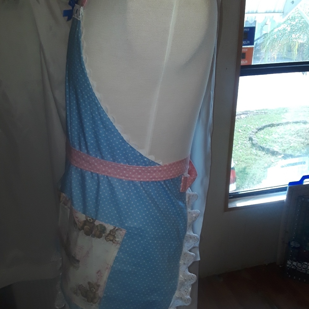 Collections de APRON - Picture 2 of 7